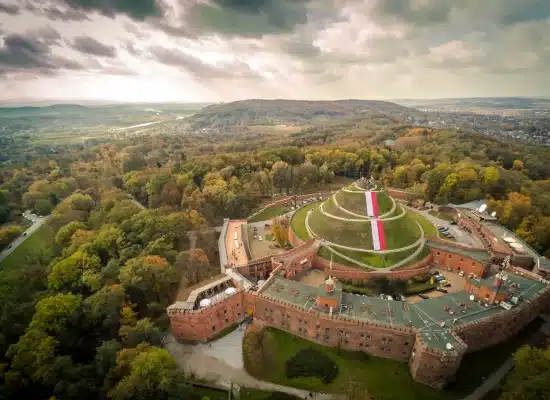 zwiedzanie z przewodnikiem Twierdzy w Krakowie na wycieczce szkolnej